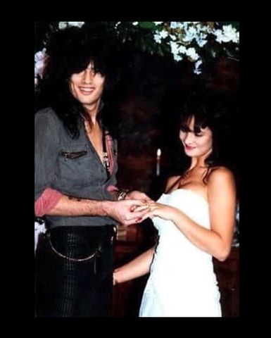 Elaine Starchuk and Tommy Lee on their wedding day