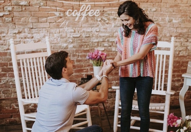 Coby Cotton proposing to his girlfriend Aubrey Ellet