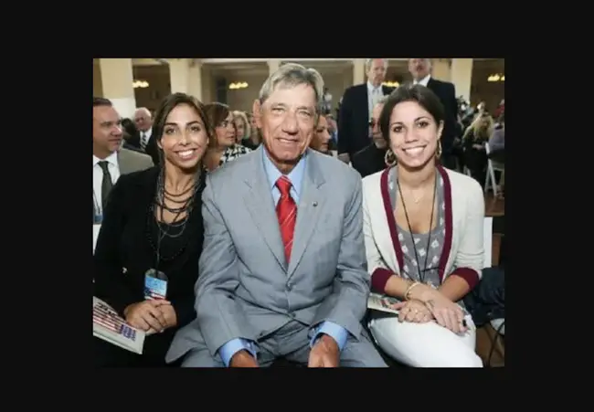 Joe Namath with his two daughters Jessica and Olivia.