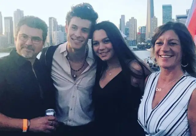 Manuel Mendes with wife Karen and children Shawn and Aaliyah Mendes