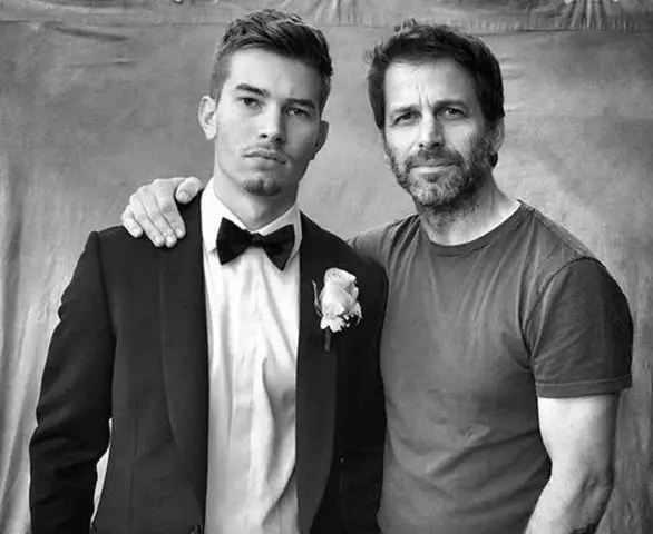 Eli Snyder with his father Zack Snyder