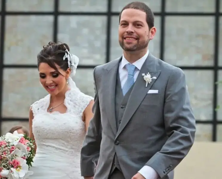 Alejandra Fernandez with ex-husband Jose Luis Altamirano wedding picture
