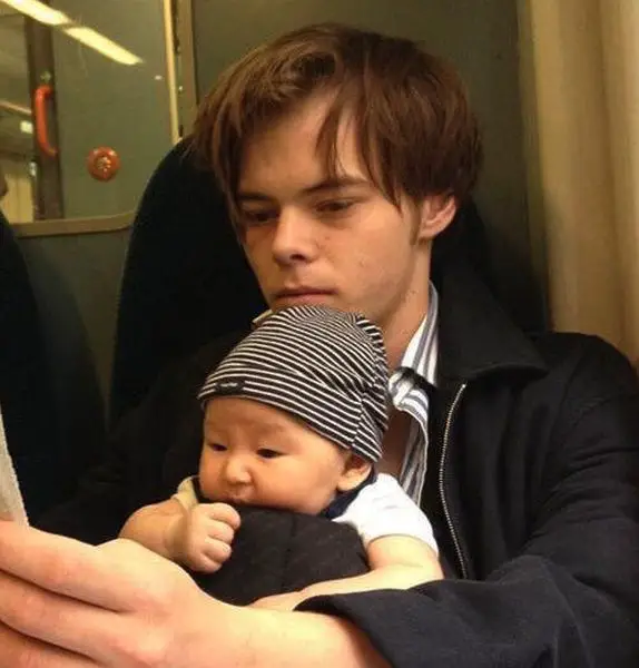 Charlie Heaton with his son Archie Heaton