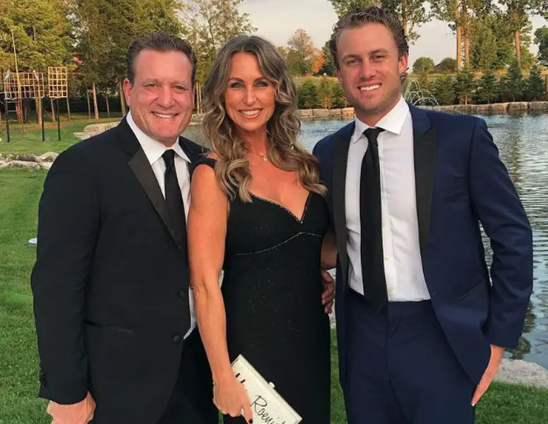 Brett Roenick with his parents Jeremy and Tracy