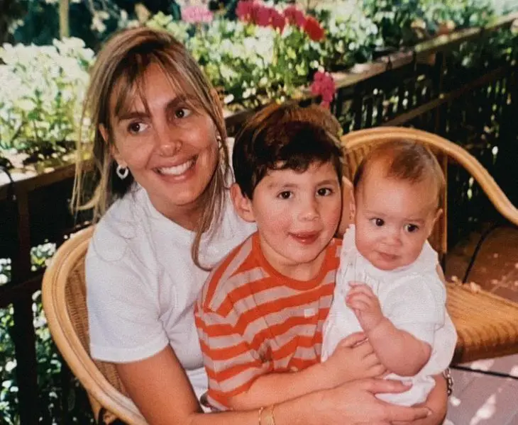 Marilisa Maronesse with her children