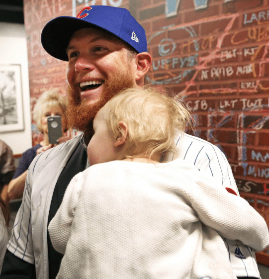 Craig Kimbrel with daughter Lydia Joy Kimbrel