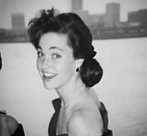 Comedian Taylor Tomlinson Age, BF, Height, Net Worth