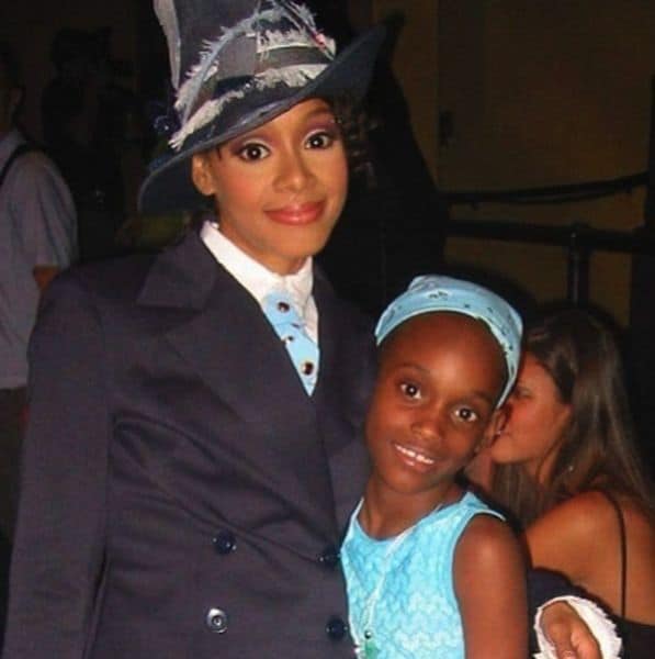 Lisa Lopes with her daughter Snow Lopes