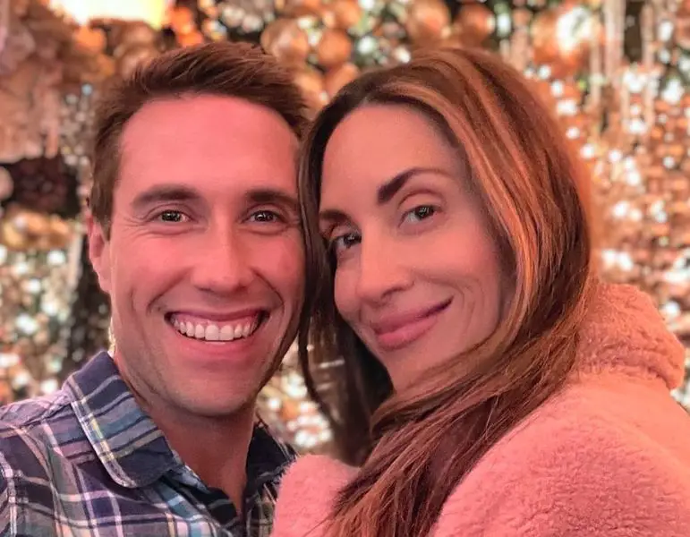 Mike Marza and wife Rhiannon Ally selfie
