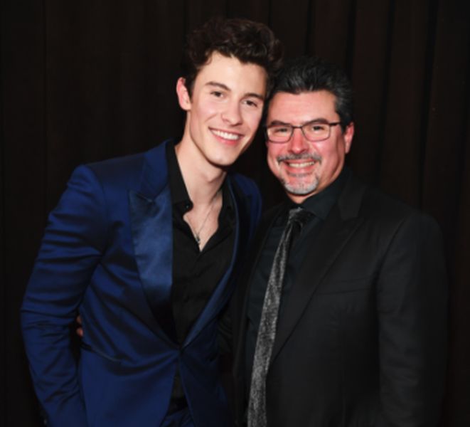 Shawn Mendes with his father Manuel Mendes