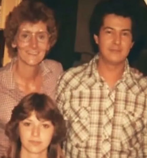 Young Shania Twain with her mother Sharon and Jerry Twain