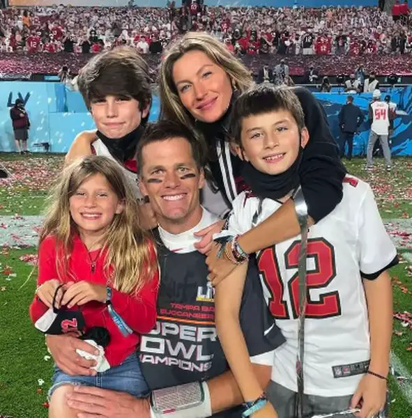 Tom Brady with ex-wife Gisele and Kids