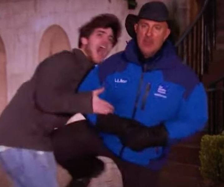 Jim Cantore Knees College Student
