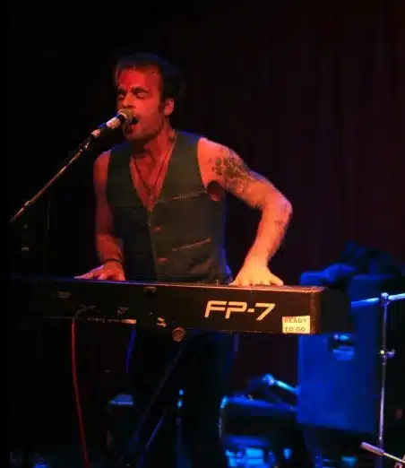 Molly Elizabeth Brolin's husband