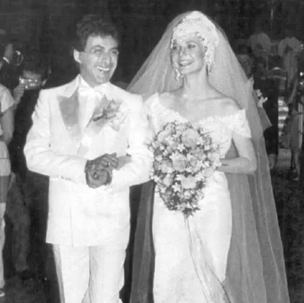 Frankie Valli and ex-wife Randy Clohessy wedding picture