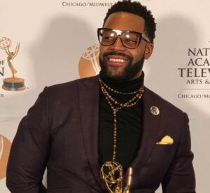 Who Is LaRoyce Hawkins Wife? Age, Son, Net Worth