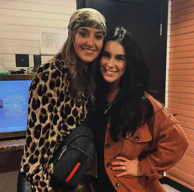 Lainey with her sister Janna Wilson Sadler